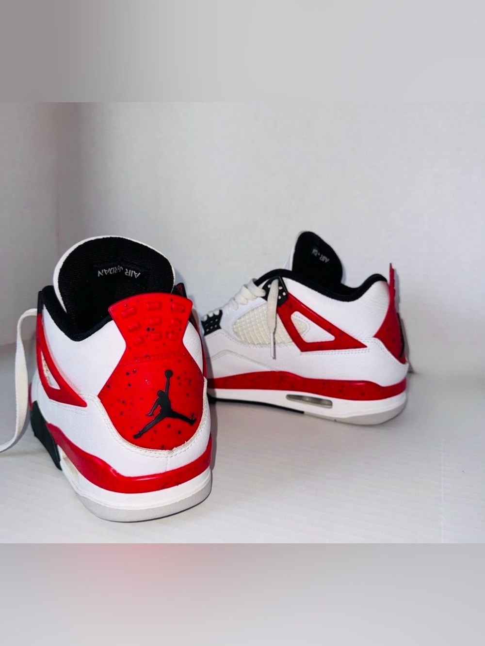 Nike Air Jordan 4 Retro 'Red Cement' Size Men 9.5 - Picture 3 of 4